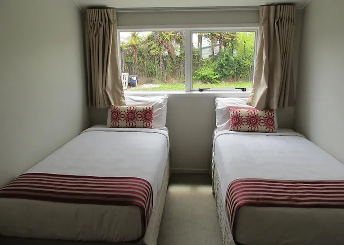 Lake Rotorua Hotel