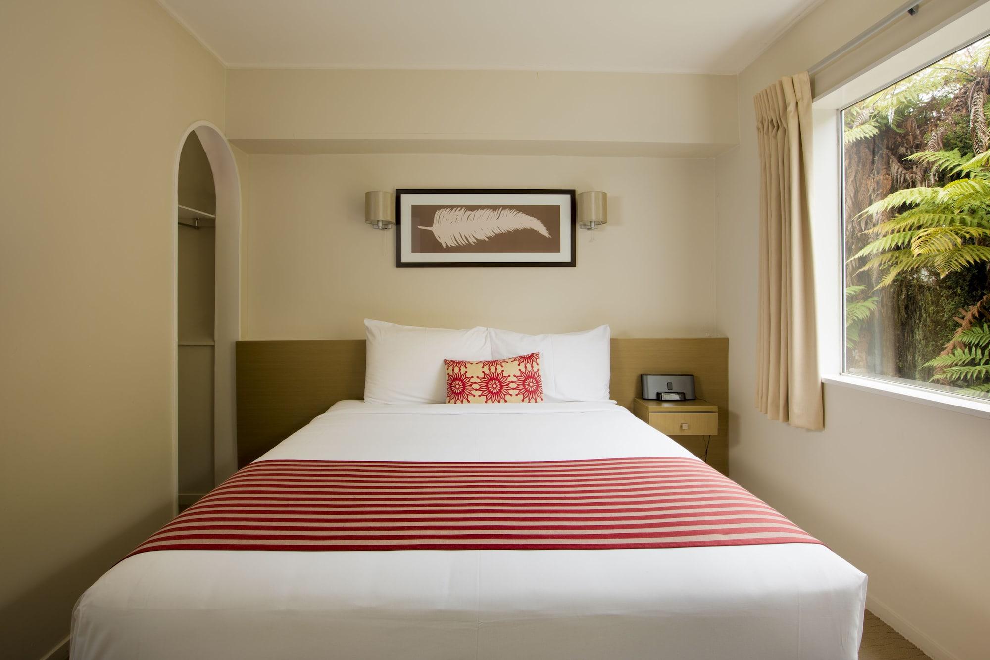 Lake Rotorua Hotel Hotel