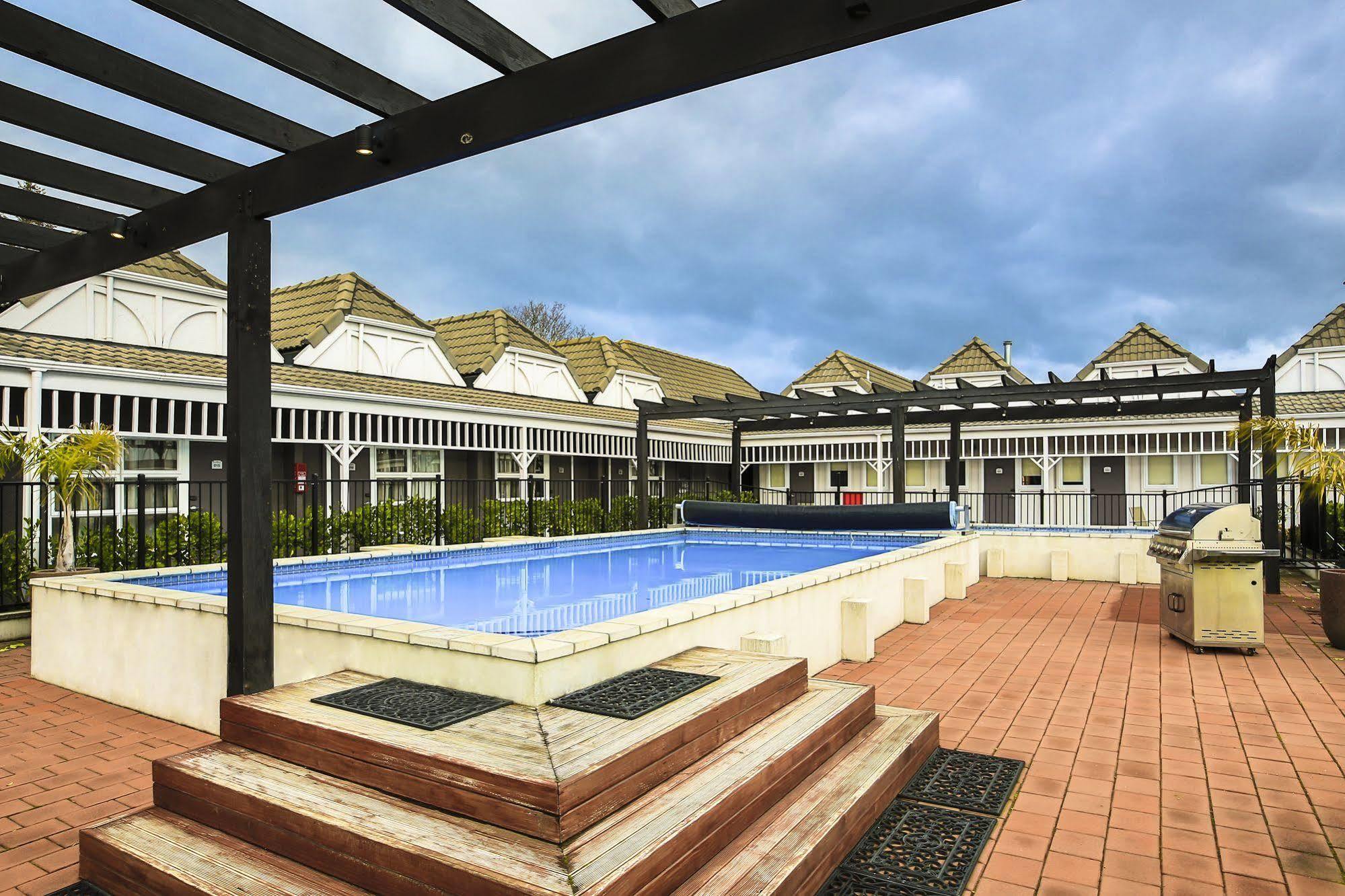 Lake Rotorua Hotel Hotel